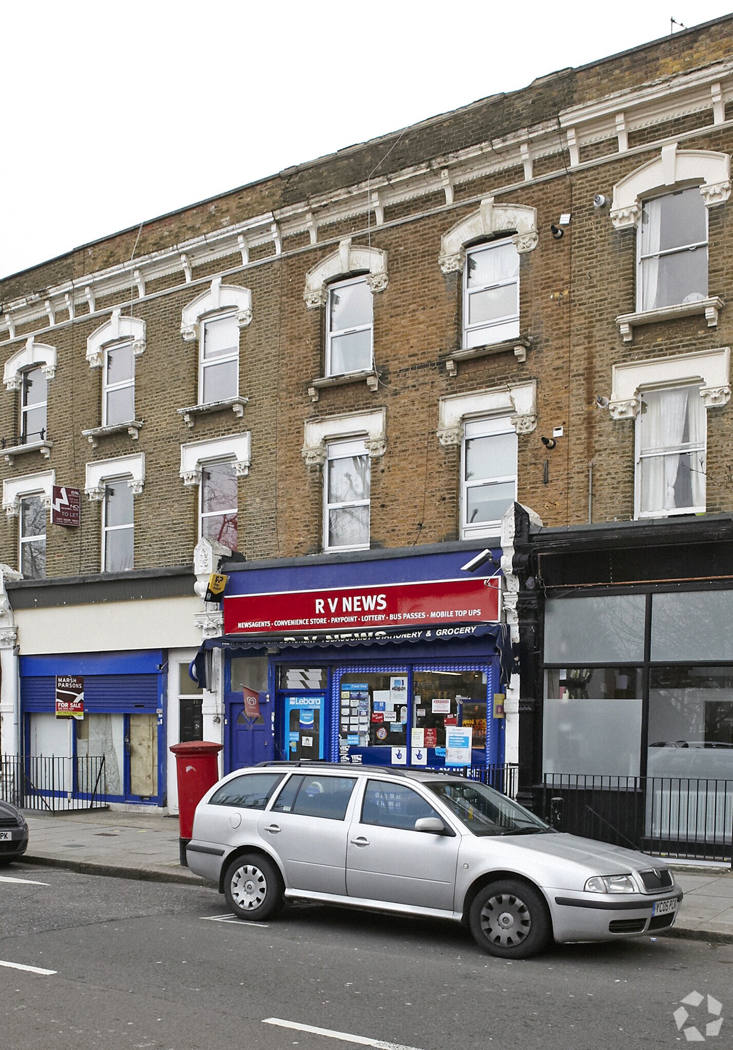 69 Fernhead Rd, Londres à louer Photo principale– Image 1 sur 4