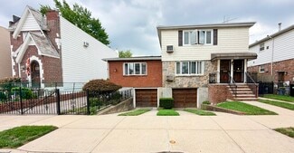 Plus de détails pour 8916 Doran Ave, Glendale, NY - Logement à vendre