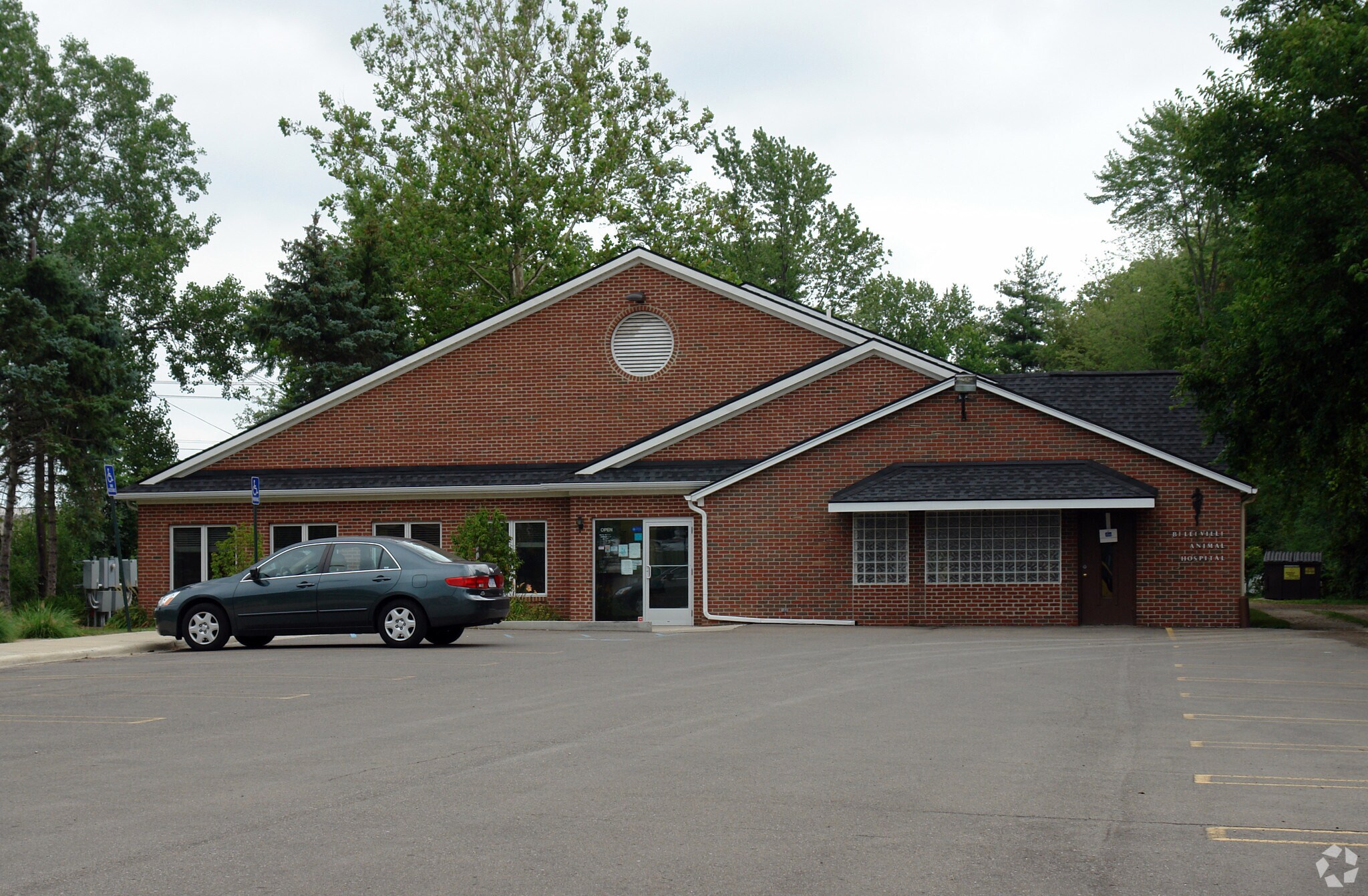 435 Sumpter Rd, Belleville, MI à vendre Photo principale– Image 1 sur 48
