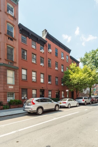 212 Eighth Ave, New York, NY à vendre - Photo de l’immeuble – Image 3 sur 35