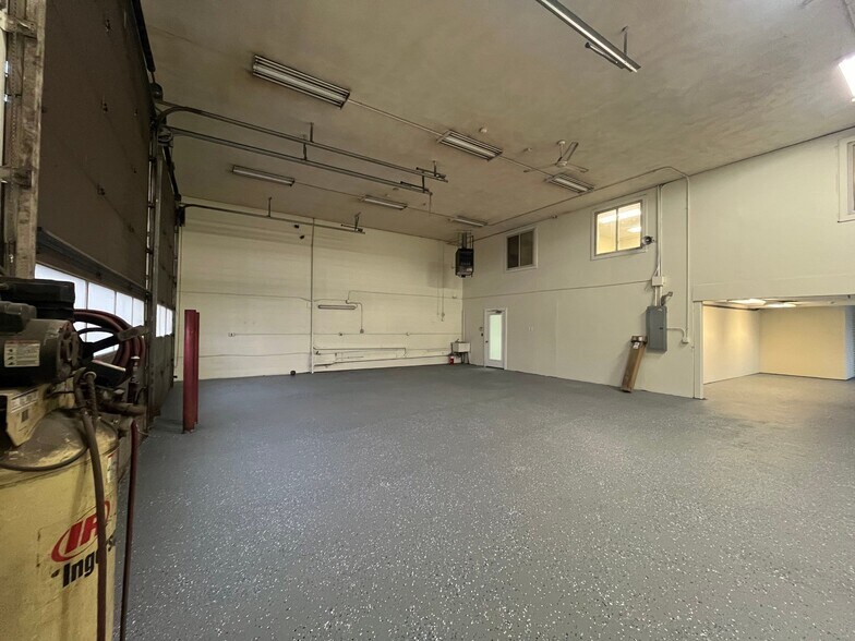 47 Mitchell Rd, Ipswich, MA à louer - Photo de l’immeuble – Image 3 sur 11