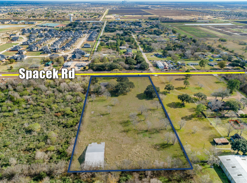 2020 Spacek Rd, Richmond, TX à vendre - Aérien – Image 2 sur 22