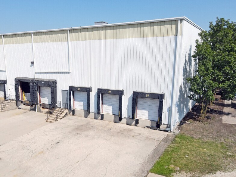 2020-2108 McDonough St, Joliet, IL à louer - Photo de l’immeuble – Image 2 sur 12