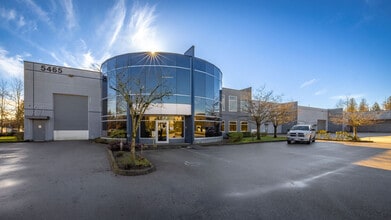 5465 Production Blvd, Surrey, BC à louer Photo intérieure– Image 2 sur 39