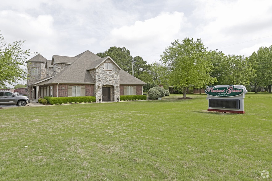 1441 W Pleasant Grove Rd, Rogers, AR à louer - Photo principale – Image 1 sur 16