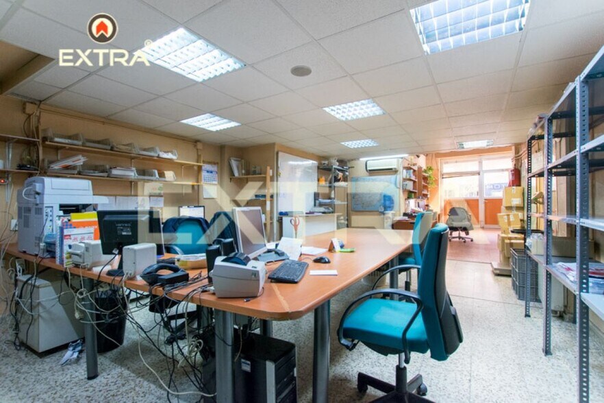 Immeuble residentiel dans Madrid, Madrid à vendre - Photo intérieure – Image 2 sur 4