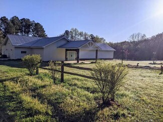 Plus de détails pour 46 Grove Chapel Church Rd, Winterville, GA - Local d'activités à louer
