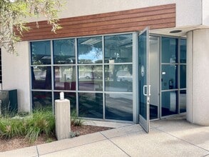 400 Corporate Pointe, Culver City, CA à louer Photo intérieure– Image 1 sur 3