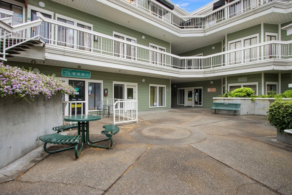 132 E St, Davis, CA à louer Photo intérieure– Image 1 sur 3