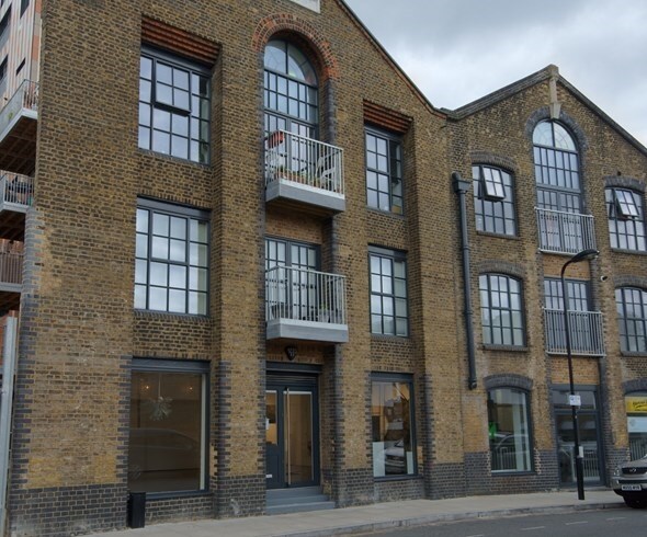 14 Collent St, Londres à vendre - Photo de l’immeuble – Image 2 sur 25