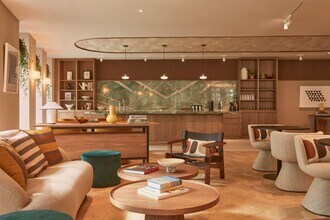 1 Sherwood St, Londres à louer Photo intérieure– Image 2 sur 2