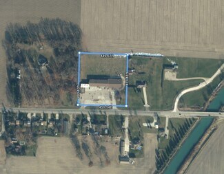 Plus de détails pour 2024 Dufferin Av, Wallaceburg, ON - Local commercial à vendre