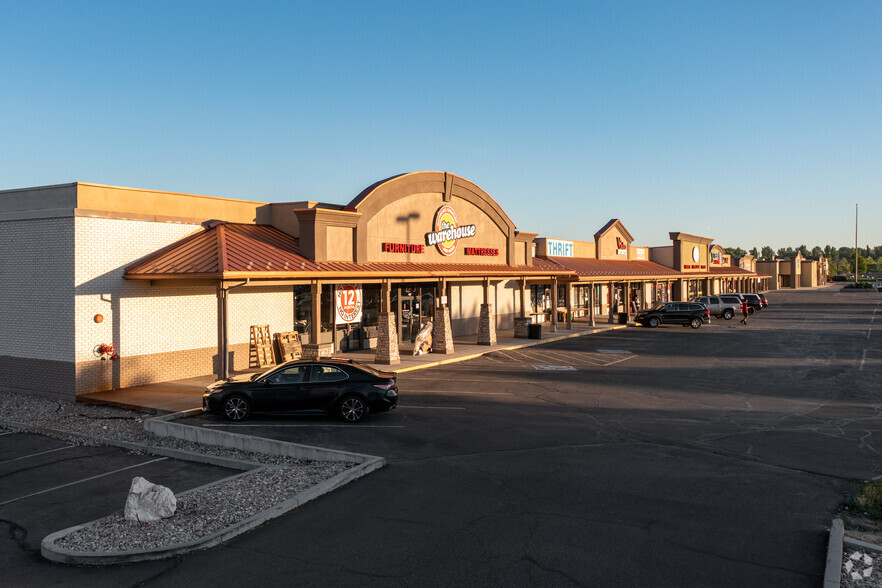 7064-7144 S Redwood Rd, West Jordan, UT à louer - Photo de l’immeuble – Image 1 sur 7