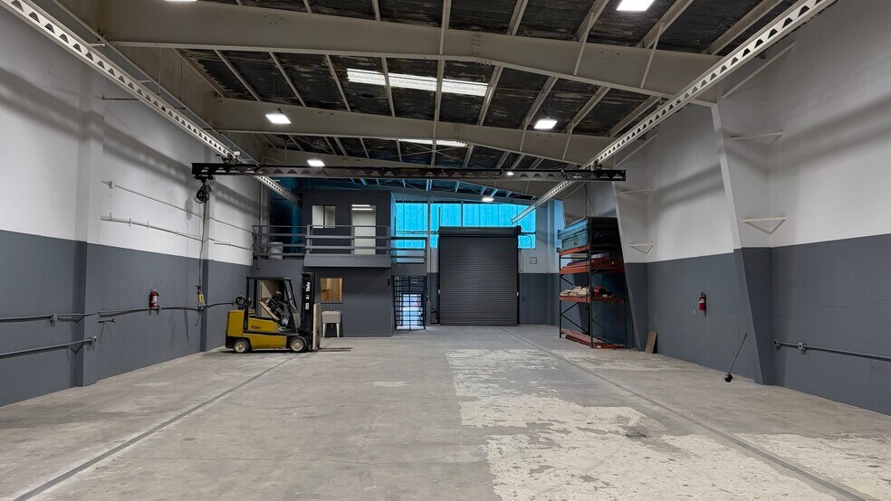 1433 Yosemite Ave & 1430 Armstrong Ave, San Francisco, CA à louer - Photo de l’immeuble – Image 3 sur 14