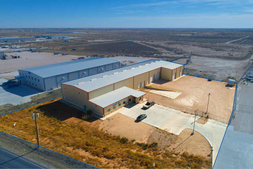 13015 W I-20, Odessa, TX à louer - Photo de l’immeuble – Image 1 sur 28