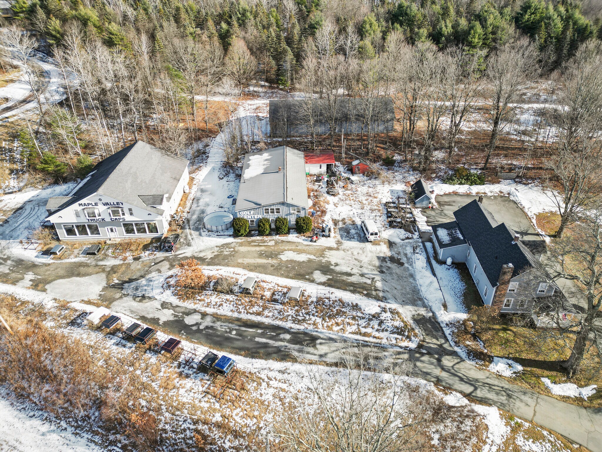 1245 Bernardston Rd, Greenfield, MA à vendre Photo principale– Image 1 sur 21