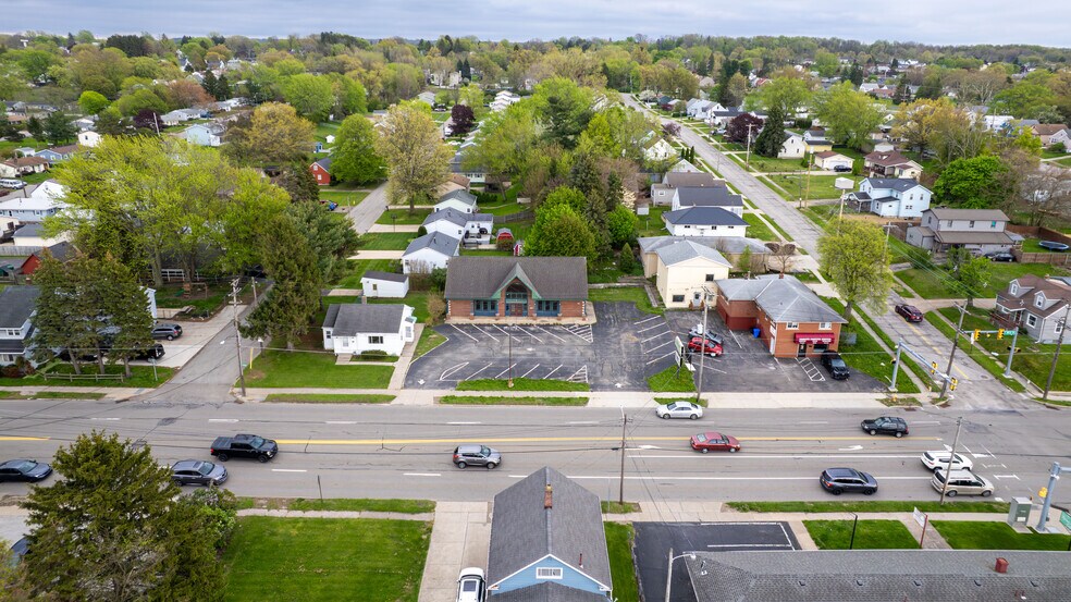 1009 E 38th St, Erie, PA à vendre - Photo de l’immeuble – Image 3 sur 35