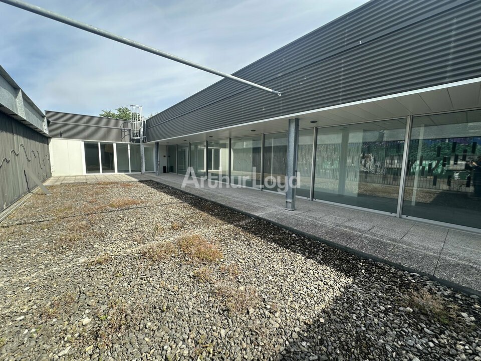 Bureau dans Reims à vendre Photo de l’immeuble– Image 1 sur 9