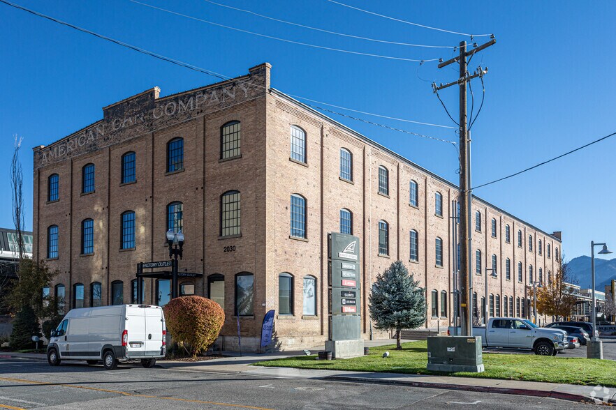225-251 E 20th St, Ogden, UT à louer - Photo de l’immeuble – Image 2 sur 21