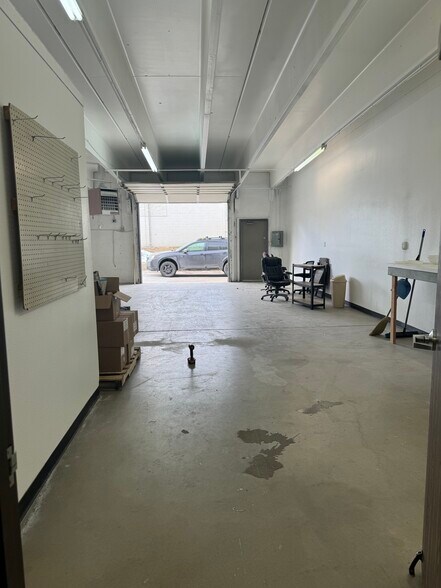 885 Parfet St, Lakewood, CO à louer - Photo intérieure – Image 2 sur 8
