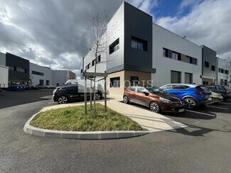Plus de détails pour Local d’activités à vendre