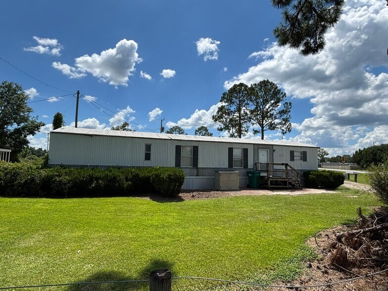 7322 Highway 122 E, Ray City, GA à vendre - Photo de l’immeuble – Image 2 sur 63
