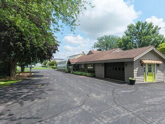 Plus de détails pour 1126 E State St, Sycamore, IL - Local commercial à vendre