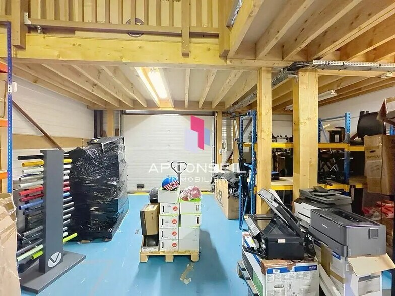 Local d’activités dans Croissy-sur-Seine à louer - Photo intérieure – Image 2 sur 11