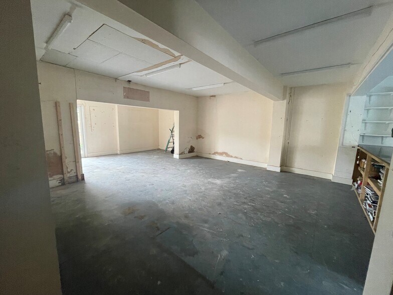 58 Wolverton Rd, Milton Keynes à louer - Photo de l’immeuble – Image 3 sur 9