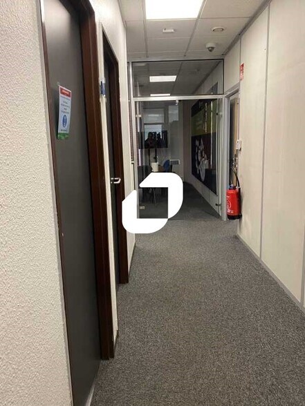 Bureau dans Gennevilliers à vendre - Photo intérieure – Image 2 sur 4