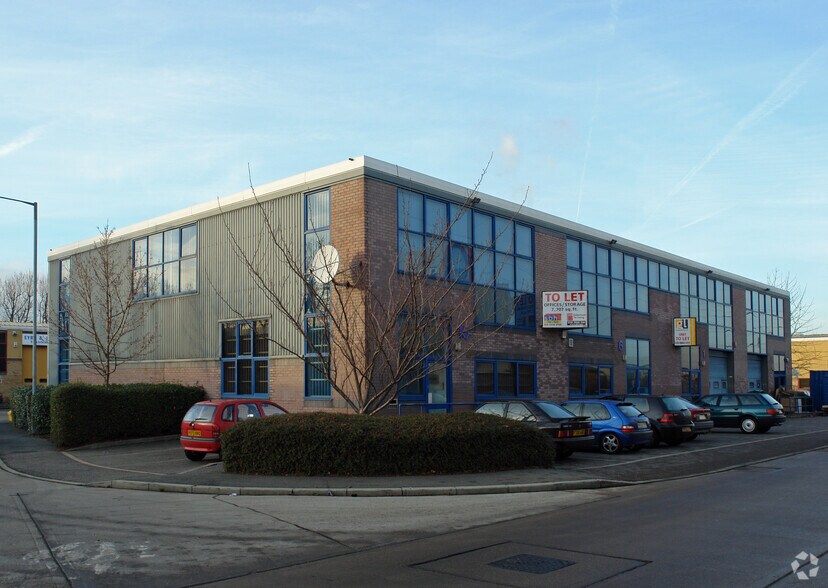 Edison Rd, Enfield à louer - Photo de l’immeuble – Image 3 sur 7