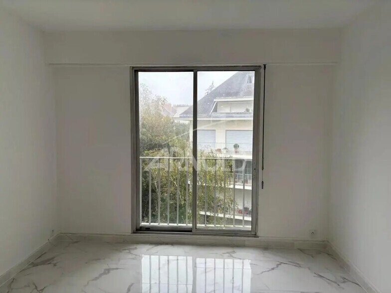 Bureau dans Nantes à louer - Photo de l’immeuble – Image 3 sur 5