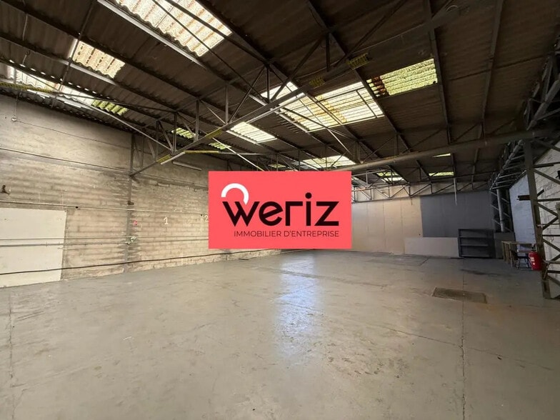 Industriel/Logistique dans Rousset à louer - Photo intérieure – Image 3 sur 11
