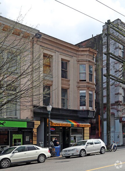 322-324 Cambie St, Vancouver, BC à louer - Photo de l’immeuble – Image 2 sur 13