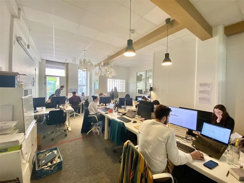 Bureau dans Paris à louer - Photo de l’immeuble – Image 1 sur 9
