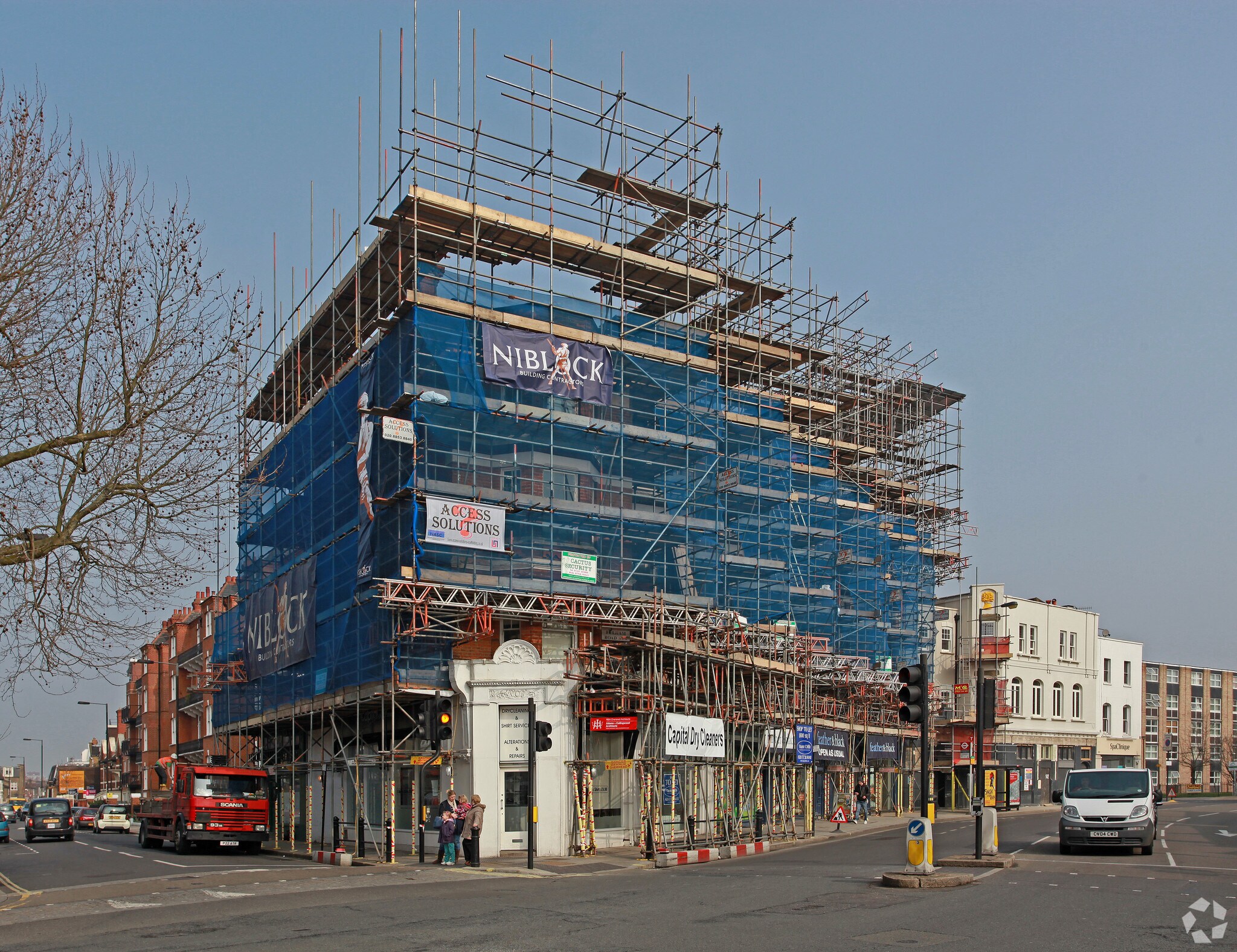 584-594 Fulham Rd, Londres à louer Photo principale– Image 1 sur 12
