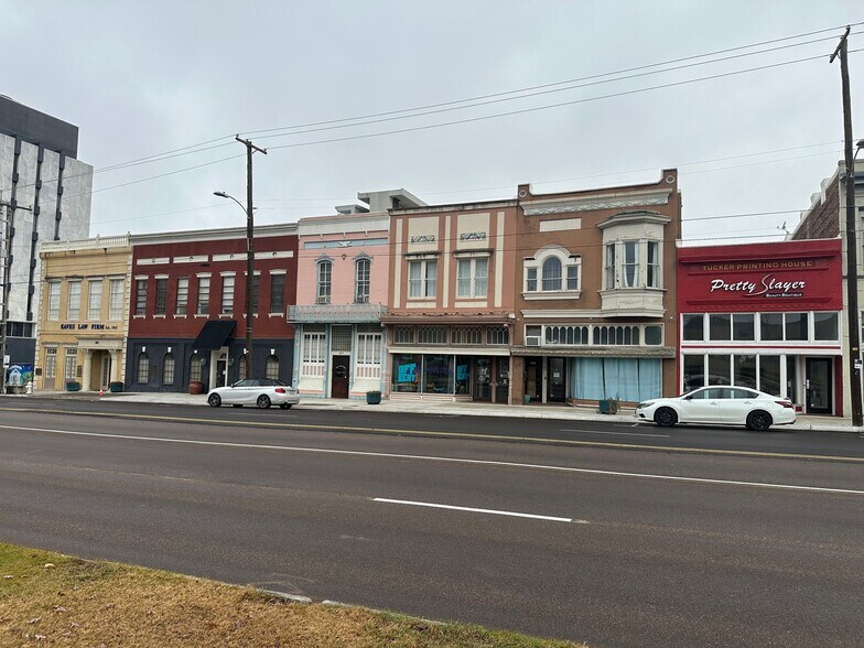 109-111 N State St, Jackson, MS à vendre - Photo de l’immeuble – Image 2 sur 35