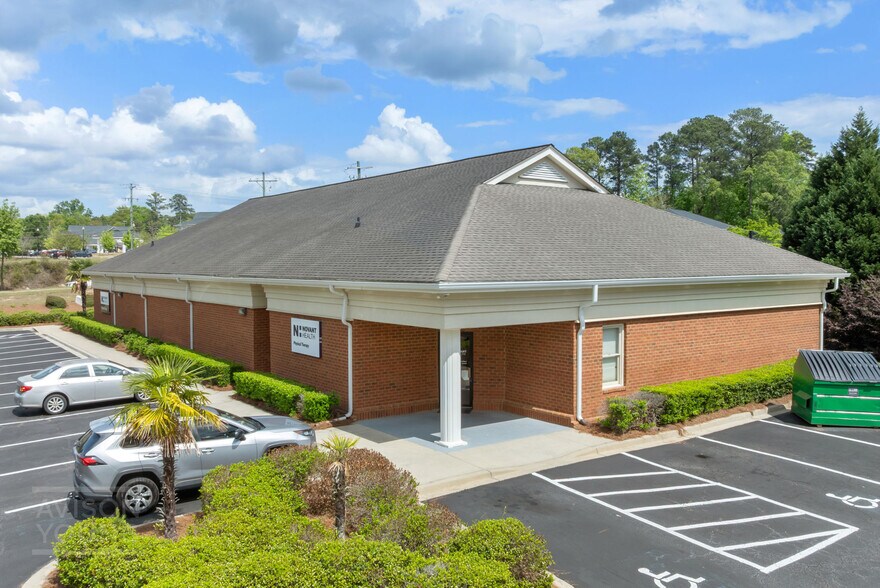 7659 Garners Ferry Rd, Columbia, SC à vendre - Photo de l’immeuble – Image 2 sur 16