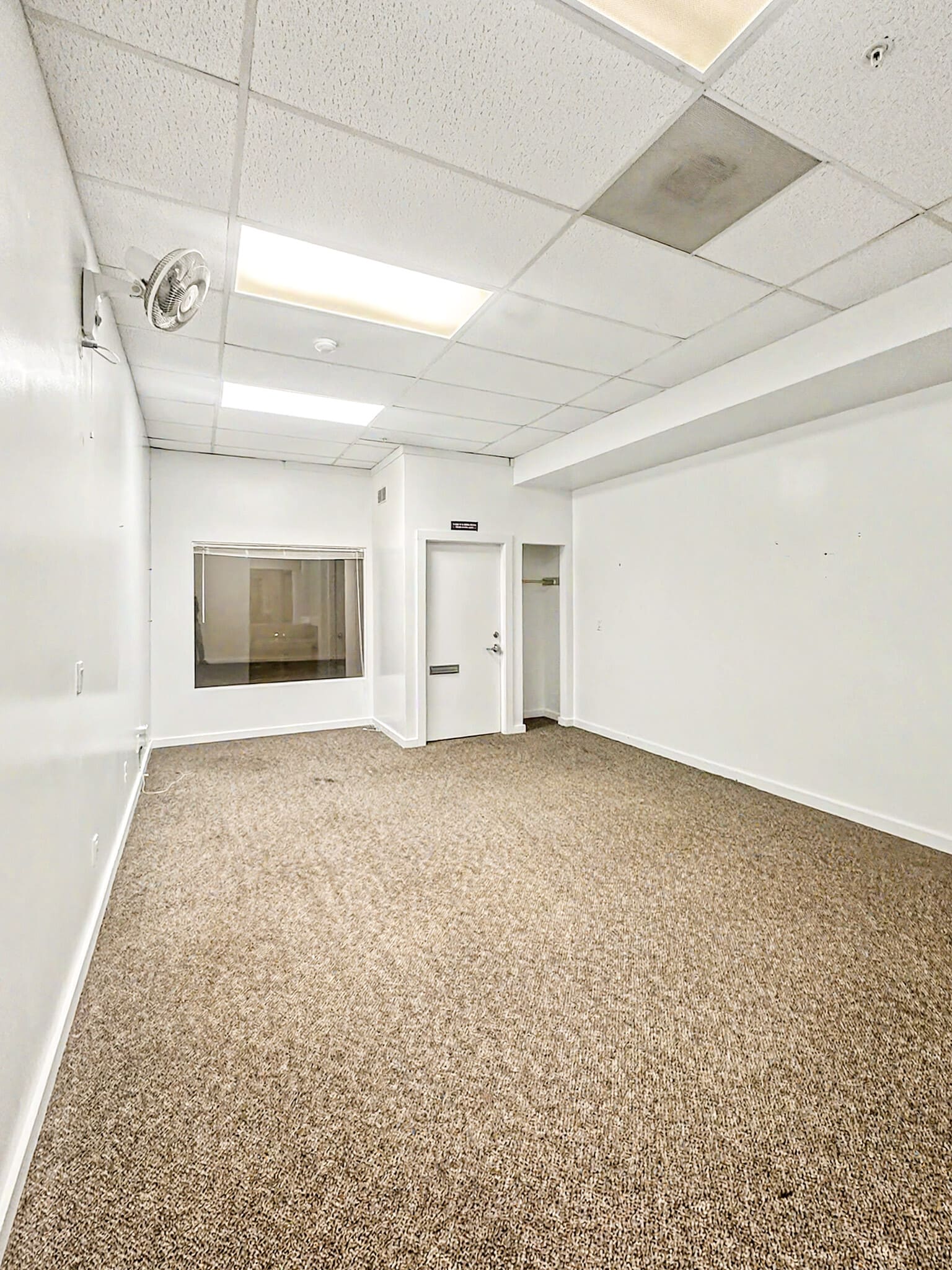 301 Georgia St, Vallejo, CA à louer Photo intérieure– Image 1 sur 4