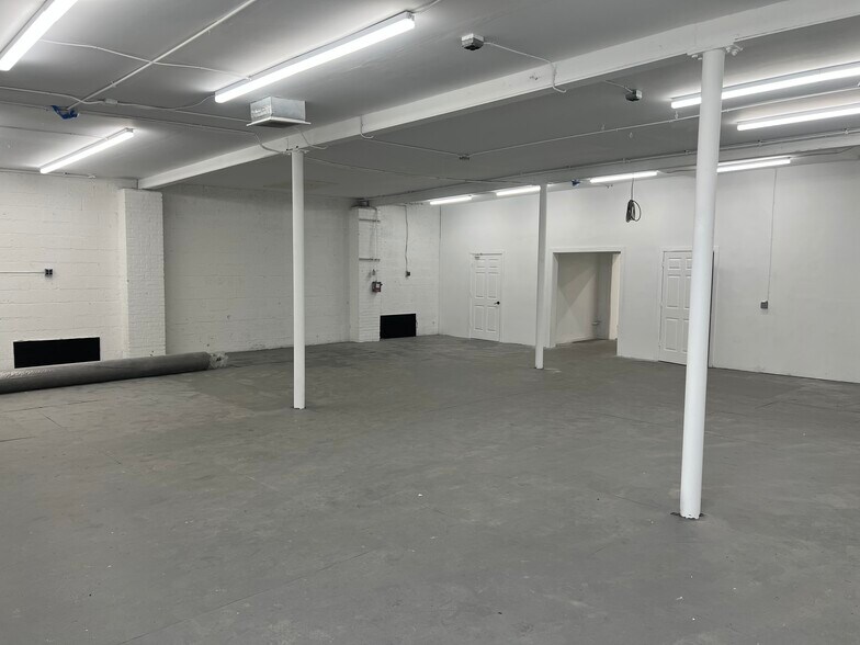 711 Broadway, Westwood, NJ à louer - Photo de l’immeuble – Image 3 sur 17