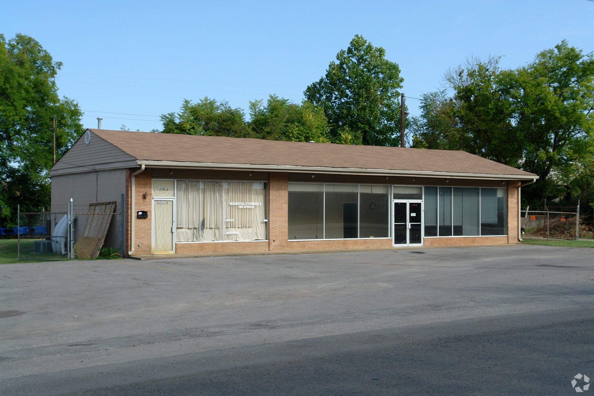 2711 McCampbell Ave, Nashville, TN à louer Photo principale– Image 1 sur 5