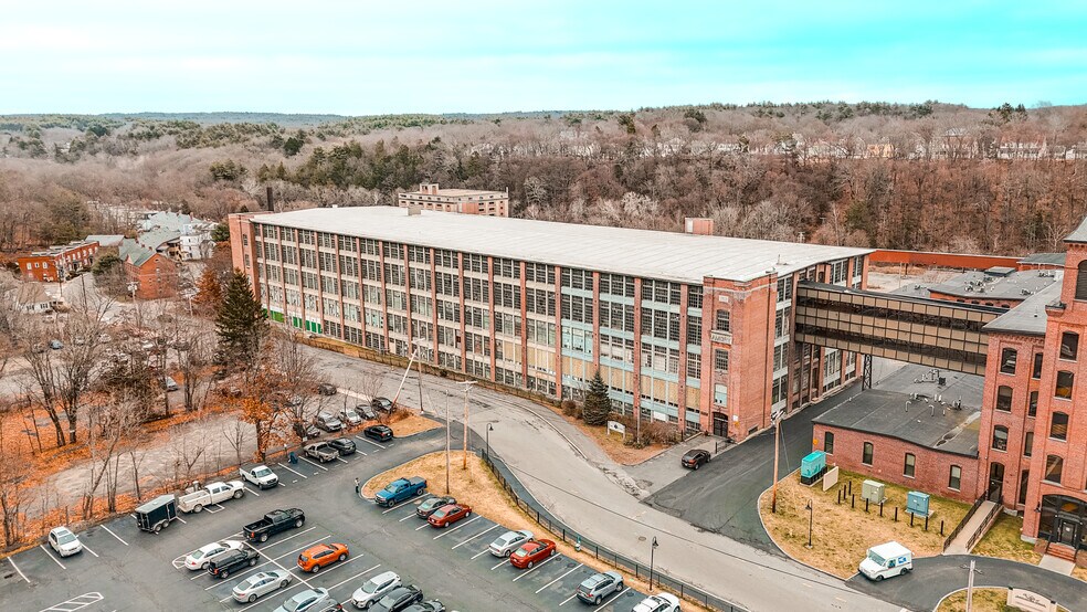 75 Green St, Clinton, MA à louer - Photo de l’immeuble – Image 3 sur 28