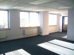 Caxton Rd, Bedford à louer Photo intérieure– Image 2 sur 2