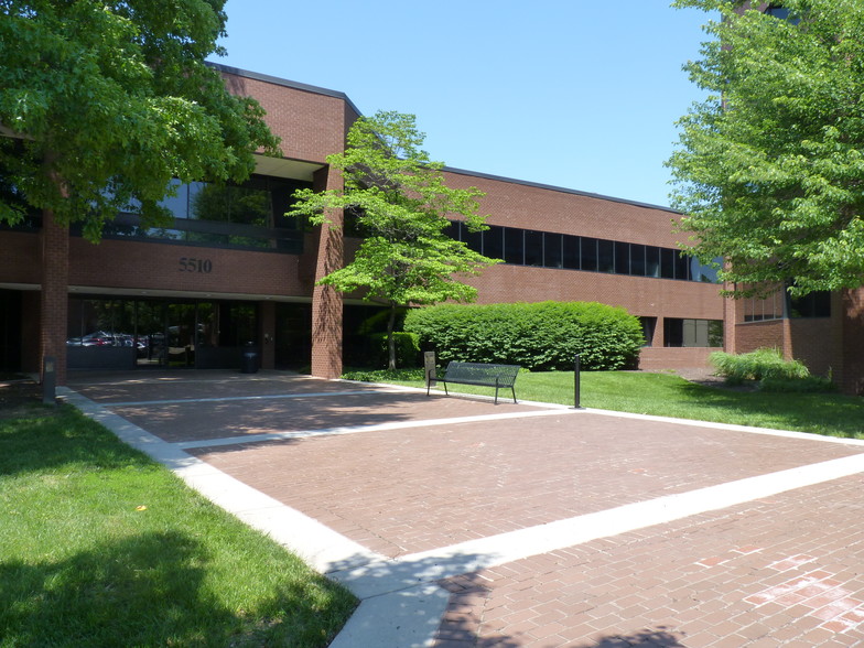 5510 Cherokee Ave, Alexandria, VA à louer - Photo de l’immeuble – Image 2 sur 11
