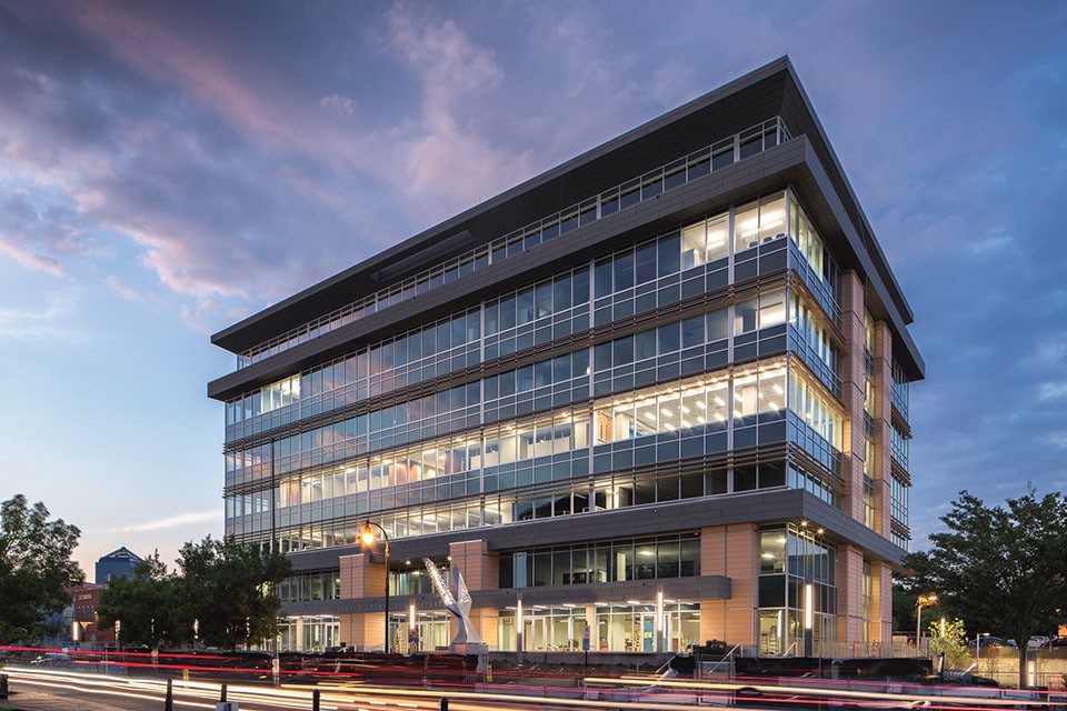 201 E Main St, Durham, NC à louer Photo principale– Image 1 sur 3