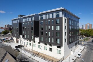 Plus de détails pour 1000-1038 W Girard Ave, Philadelphia, PA - Local commercial à louer