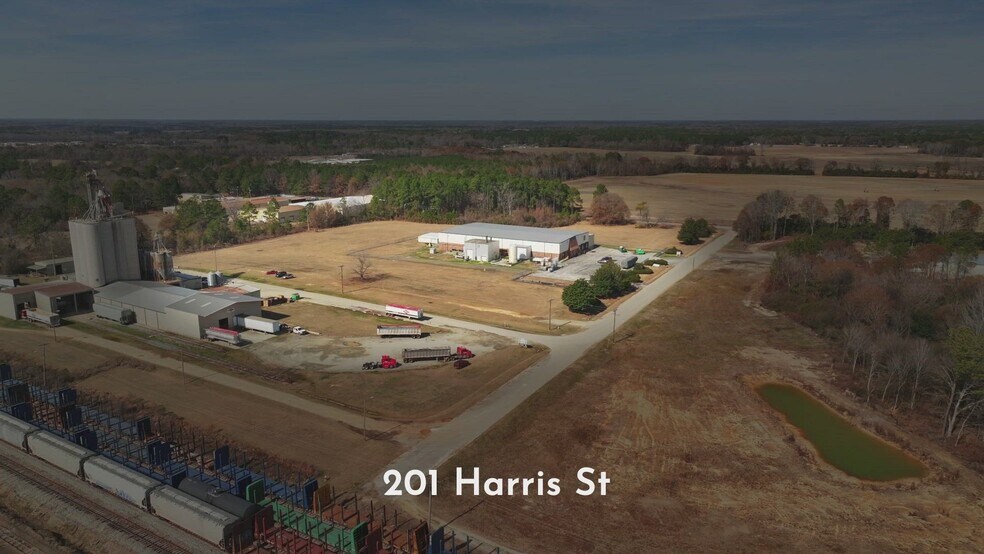 201 N Harris St, Cordele, GA à vendre - Vidéo sur l’annonce professionnelle – Image 2 sur 15