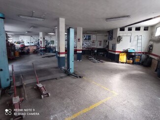 Plus de détails pour Local commercial à vendre