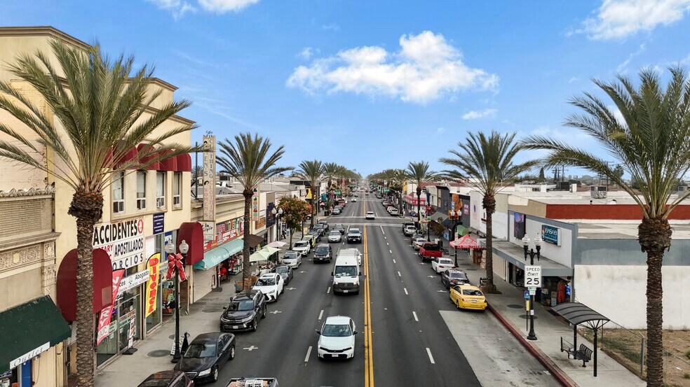 4709-4711 E Whittier Blvd, Los Angeles, CA à vendre - Photo de l’immeuble – Image 3 sur 25