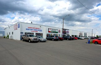 Plus de détails pour 9546-9562 Yellowhead Trl NW, Edmonton, AB - Industriel/Logistique à louer
